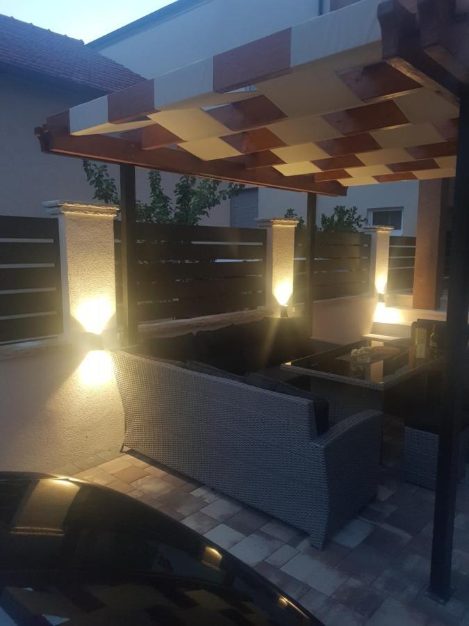 Shine Apartment 자다르 외부 사진